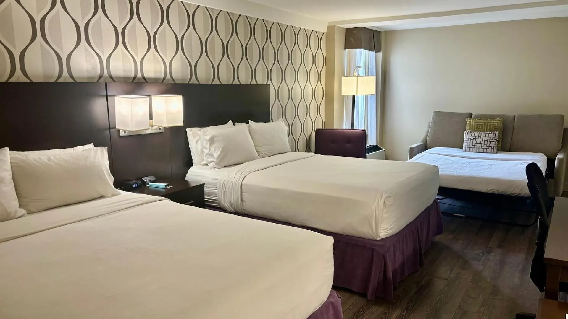 Holiday Inn Toronto International Airport By Ihg