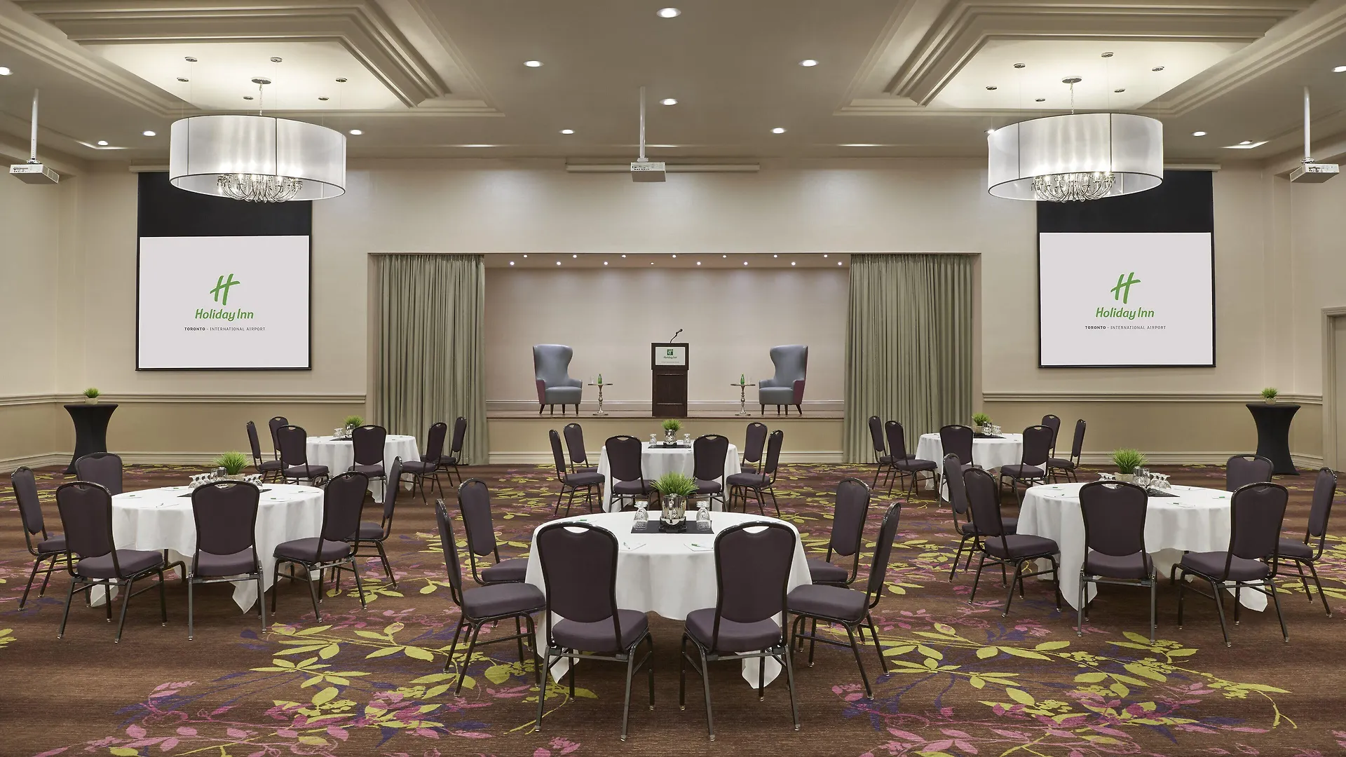 Holiday Inn Toronto International Airport By Ihg Hotell